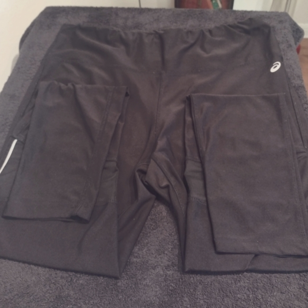 Women biking tights